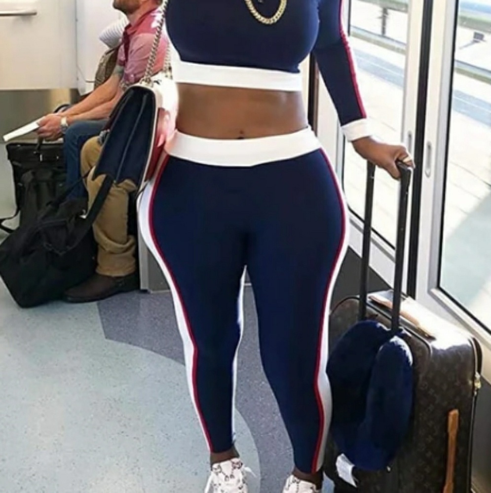 New long sleeves crop top set